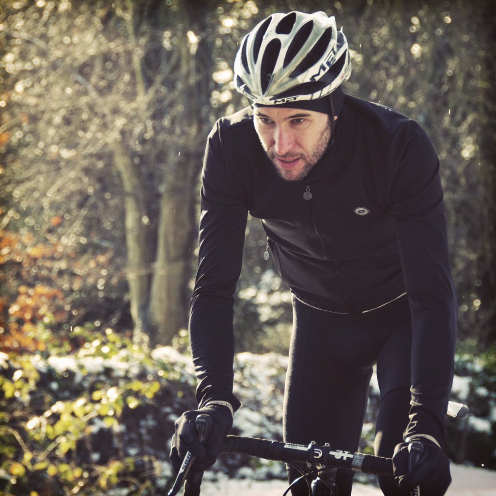 velobici_cc's tweet photo. Today is a Van-Vinden day #madeinengland #vbvv https://t.co/HeSArb54c7
