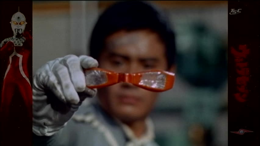 ウルトラセブン。ウルトラアイ。 ウルトラセブン』55周年記念で電子回路を内蔵した「ウルトラアイ」が