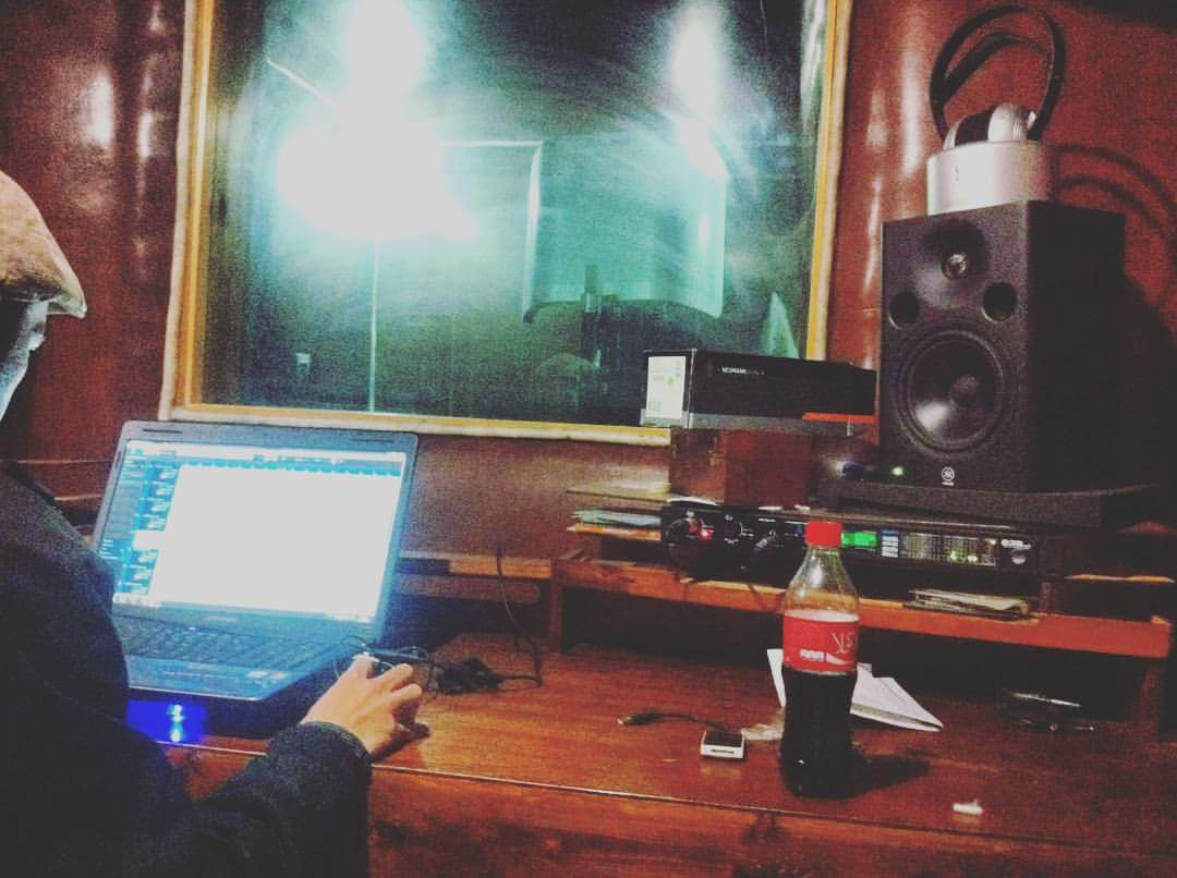 drfliphm's tweet image. New music video "money" is comming soon 
#MONEY #SWAGG #AFRICA #DRFLIP #COMMING