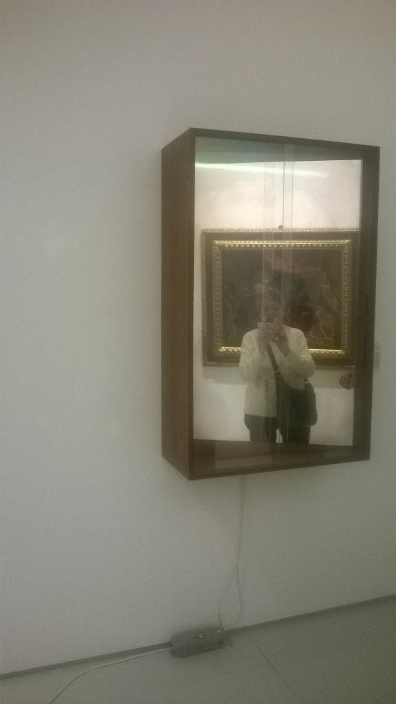 PentesileaTo's tweet photo. Giochi di specchi al #museofico per raccontare ossessioni, effimero e vanità con #pentesilea https://t.co/3raRdWvsId