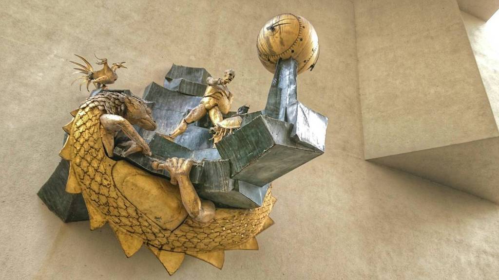 StArtEverywhere's tweet image. "Le protecteur de l'horloge".
.
#Time #ClockTime #OnTheStreet #Art #UrbanArt #Street #Wall #StreetArtist #ArtUrbain…