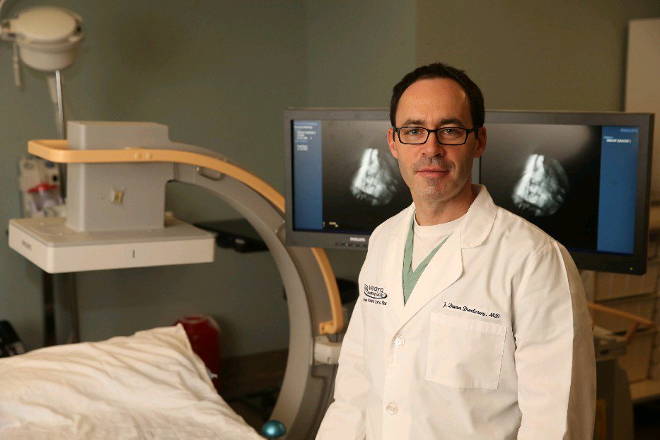 BNrefresh's tweet photo. #Amherst radiologist performs new #VenaSeal non-surgical procedure for #varicoseveins: https://t.co/uAd0s7hT2A https://t.co/ru4eIOPJ0a