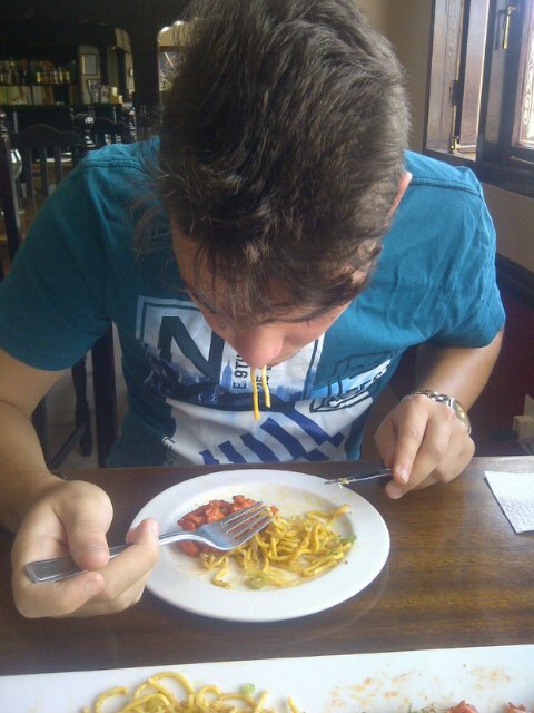 AlexScharneckii's tweet photo. Spicy going in , twice as spicy coming out! https://t.co/oHzRDYGvXa