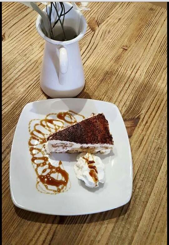 BrezosBar's tweet image. Vuelven nuestros postres fuera de carta. Esta semana Tarta de tiramisu,  #DeliciasBrezos