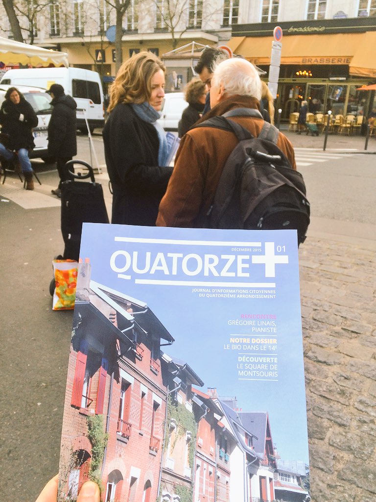 Le_Quatorze's tweet photo. Tractage ce matin au marché Quinet, ac @nk_m et les volontaires pour distribuer notre nouveau magazine Quatorze+ https://t.co/rKGL4qolKy