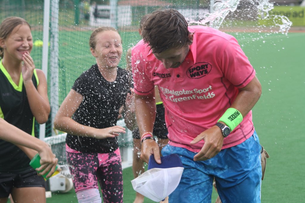 The Hockey Farm tweet media