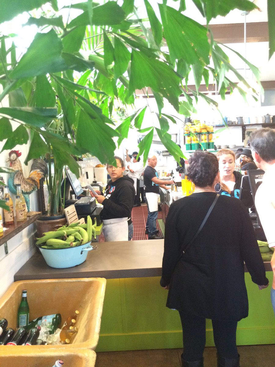 Happy Saturday! Pop in for breakfast, we're ready for your order.