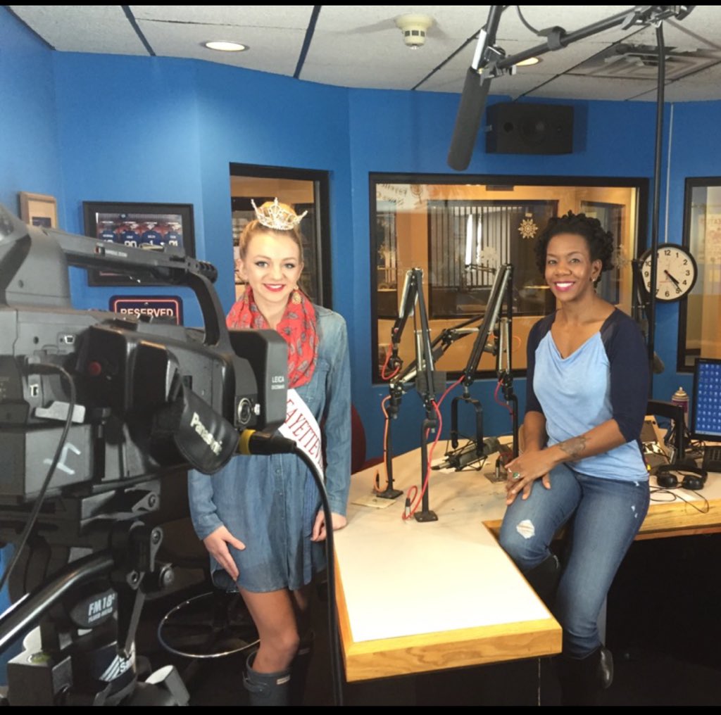 AlysseStewart's tweet photo. Time on camera with a queen from the @MissNCPageant organization for @Fayetteville180 #mncoteen #Magic1069FM #Meri https://t.co/cCT1p8kgxn
