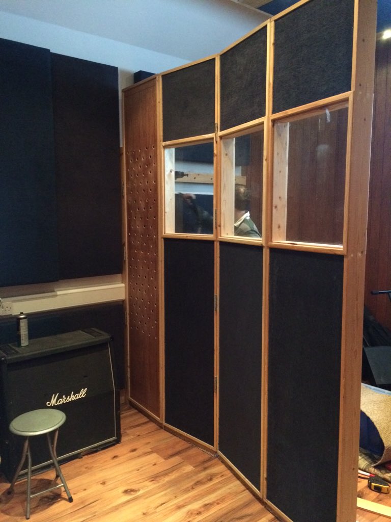 Keelyslane's tweet photo. Some work being done.. https://t.co/3UBfgqvc5R