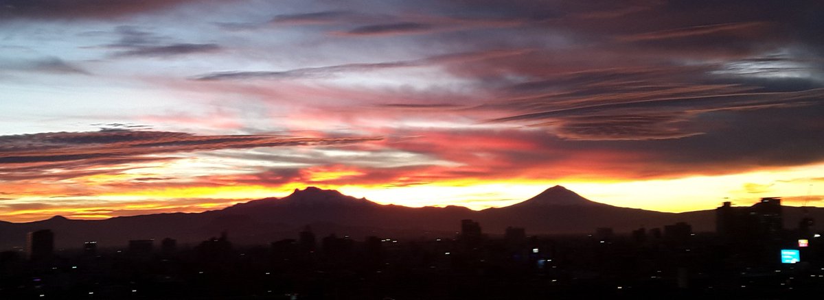 nayeliux_78's tweet photo. " bonita manera de despertar." #projectcuba https://t.co/AFGizgJgPe