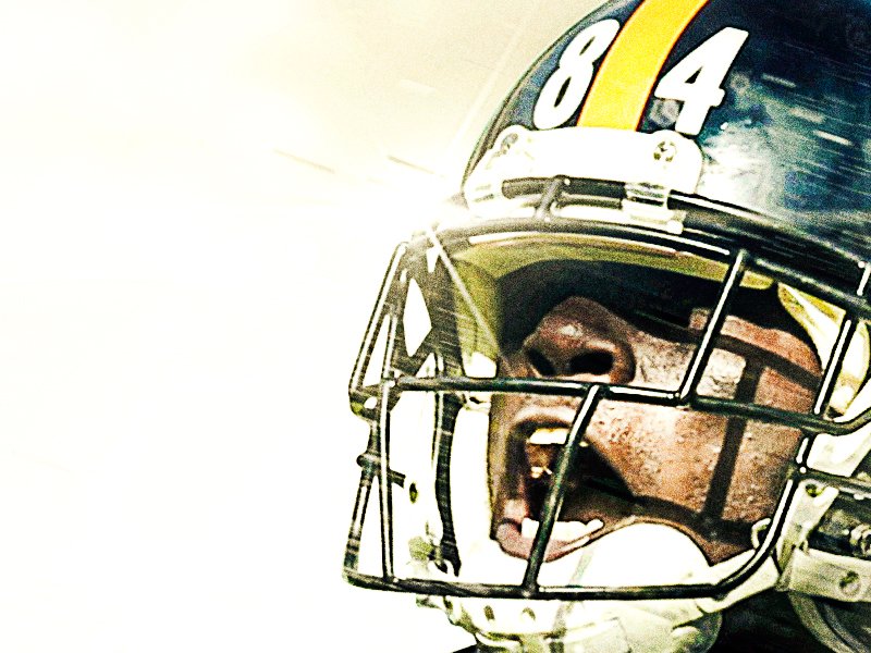 thatmattsharpe's tweet photo. CONTEST: RT + FOLLOW @daringsharpe to enter to WIN a @AntonioBrown84/@steelers 8x10" print! #Steelers #HereWeGo https://t.co/WmW8weqLgW