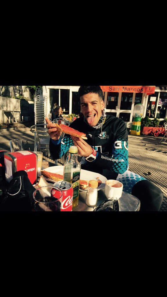 Calentones q hacen mella.... 😋 <a href="/CT3Sports/">CT 3Sports</a>