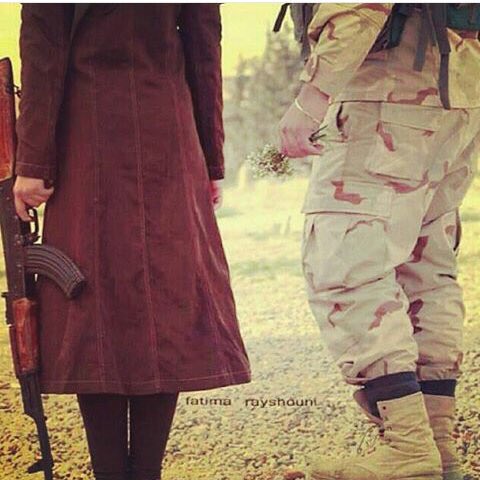 لا يحتاجون الى الات الموسيقية ..

والكلمات الفنية ..

بل يرتلون العشق برصاص وبندقية..

#الحشد_فخرنا