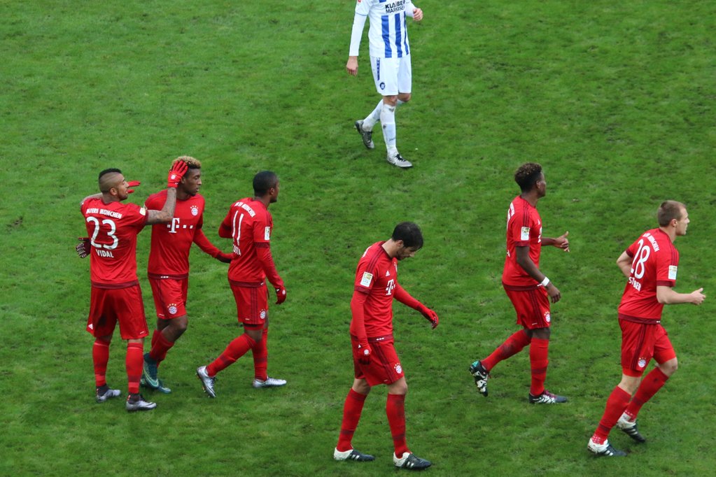 Video: Karlsruher SC vs Bayern Munich Video: Karlsruher SC vs Bayern Munich