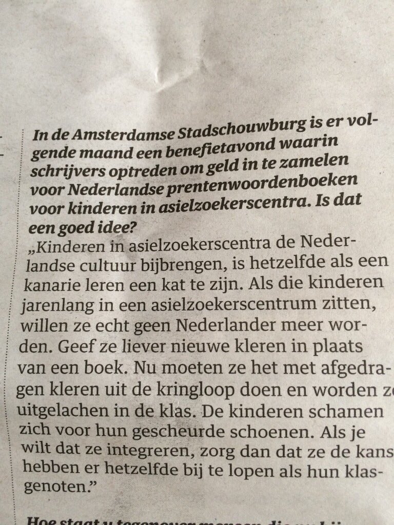 Anne_biblio's tweet photo. Dit zegt Rodaan Al Galidi over benefietavond geldinzameling Ned prentenwoordenboeken voor kinderen in AZC's #nrc15.1 https://t.co/805NDArnco