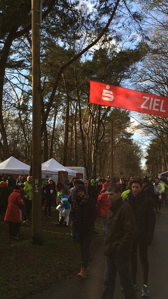 10 km run bij lc-nettental.de .Buitenland stage voor  #ruuh en #venloop als  #topfitteondernemers