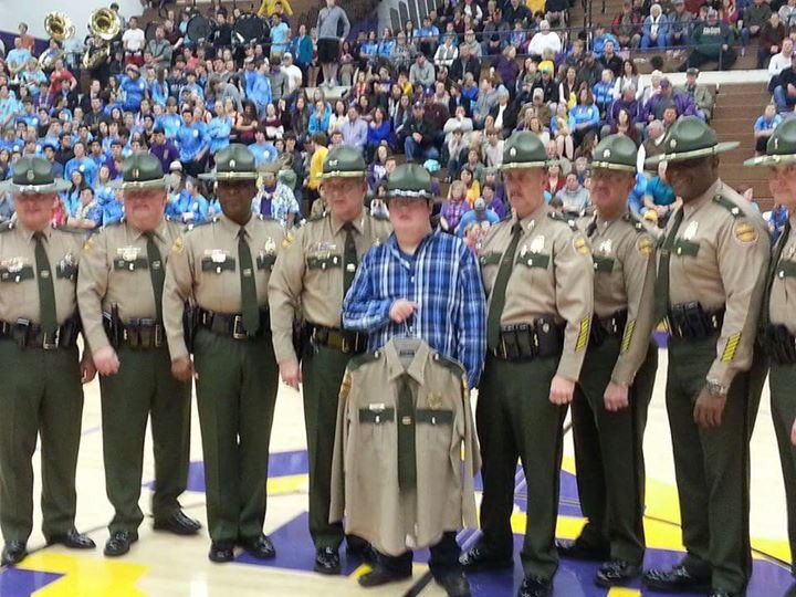 THPLawrencebur's tweet photo. THP honored to make Tanners dream come true. #makeawish #THPstrong https://t.co/Y6KajJUQ8O
