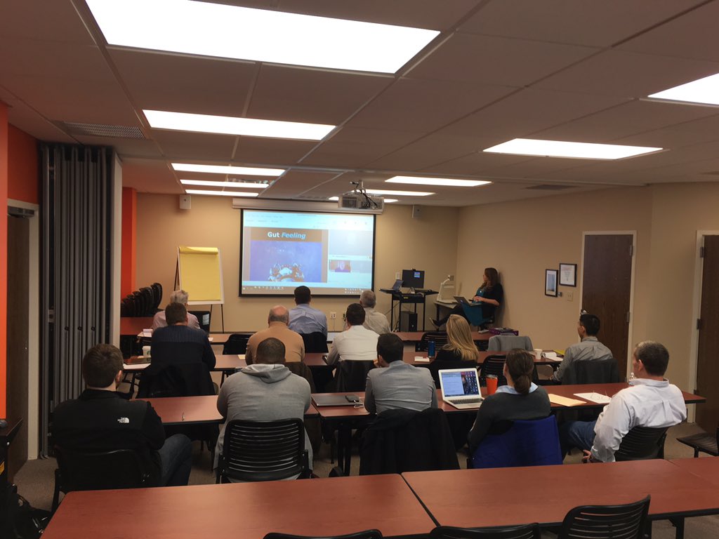 jjjlesko's tweet photo. @DCICorps thx  @JeffJohnson738 and Tech Center for hosting us for the first Newport News I-Corps Cohort! https://t.co/tObOSDwACc
