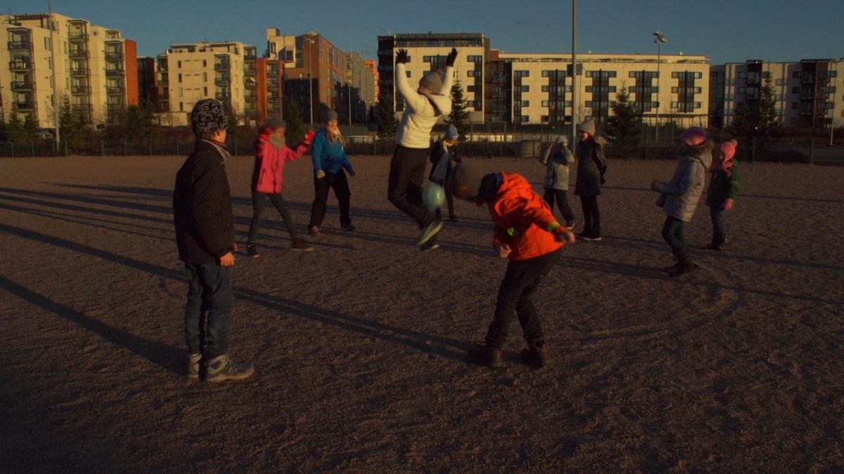 yksi_elama's tweet photo. Huomenna su 17.1 #elixirlife ohjelmassa klo 10.30 polttopalloa ja peffispolttista @mtv3 #liikunta #terveystalkoot https://t.co/vvioYlHNNE