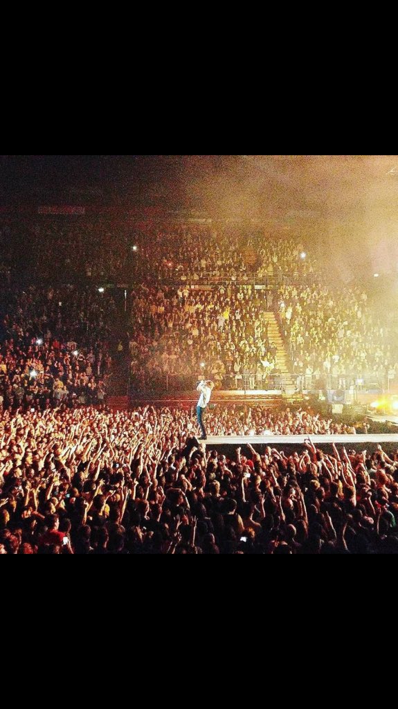 imaginekaley's tweet photo. "no one like imagine dragons" https://t.co/73OzVxvKqF