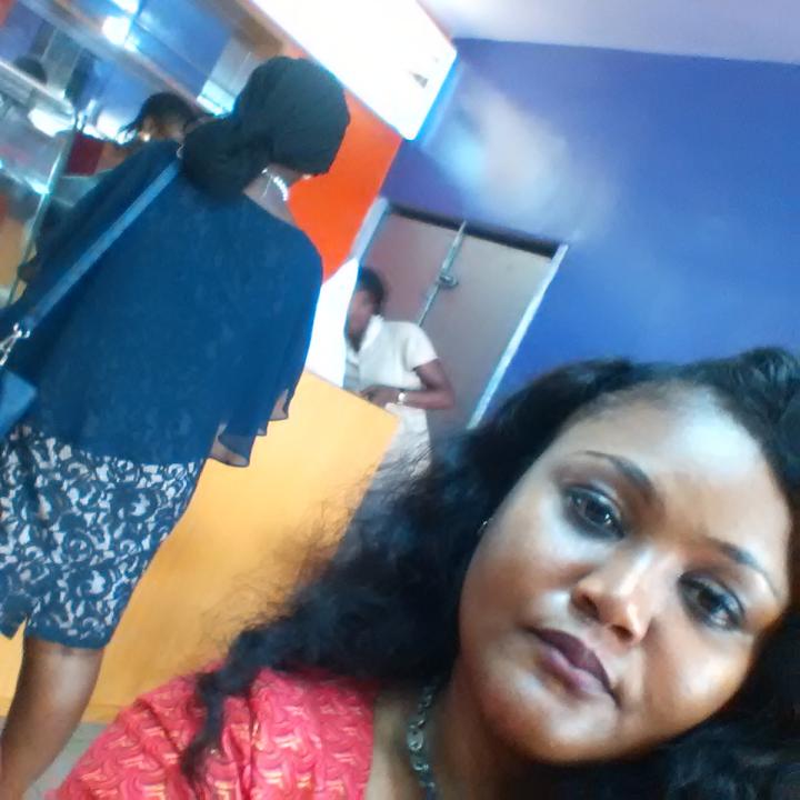 Crabiet's tweet photo. #Food #Foodie #Hangout #DLB #BBMgroup (@ Eva Blazin Food n Restaurants in Surulere, Lagos) https://t.co/FTPB2Yv773 https://t.co/rMWeAoLCLd