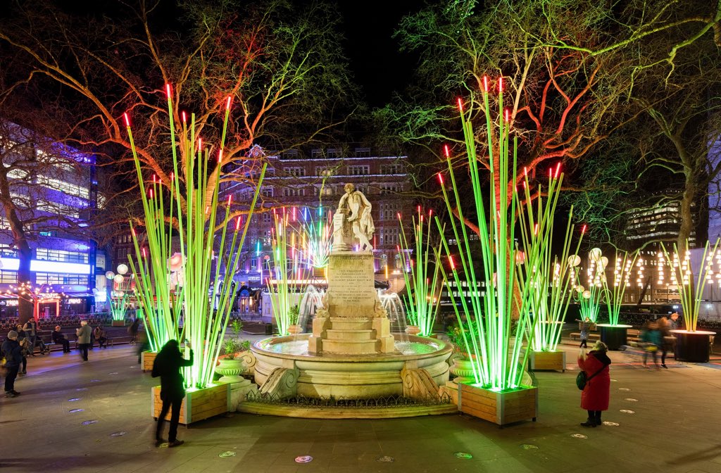 popsa's tweet photo. London flicks the switch on the capital’s first festival of light:
https://t.co/gytKL14tEP
#LumiereLDN https://t.co/KjtftPwH7a