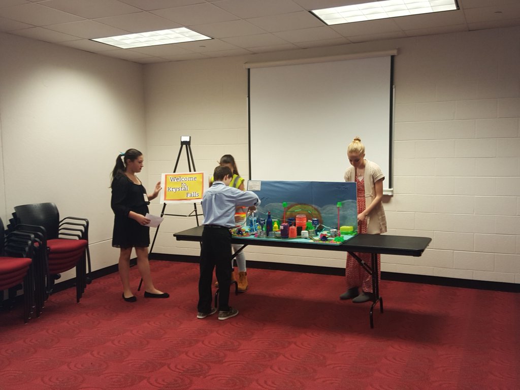 Let's go Krystal Falls!!! <a href="/edUcation_frwd/">James Murray</a> <a href="/STEM_Saratoga/">@STEM_Saratoga</a> @Klahner #futurecities