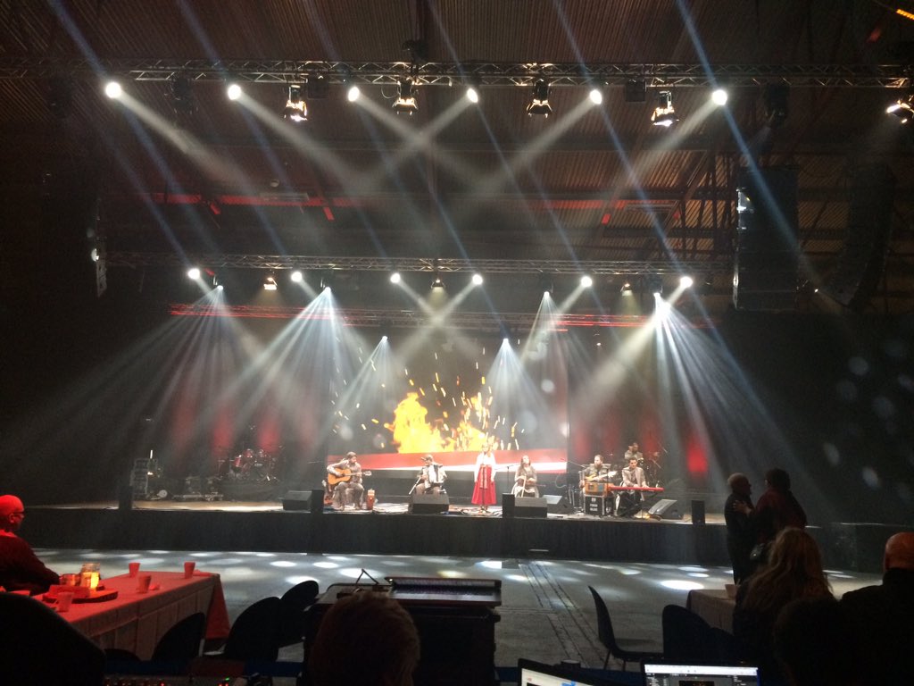 Barikādēm 25. Atceramies...