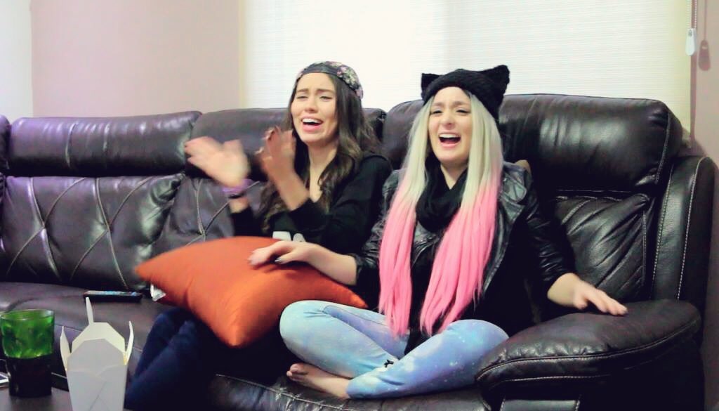 g_vanille's tweet image. Pues @RaizaRevelles y yo también grabamos nuestra reacción en vivo de todo el episodio de #Shadowhunters ~ ➰❤️