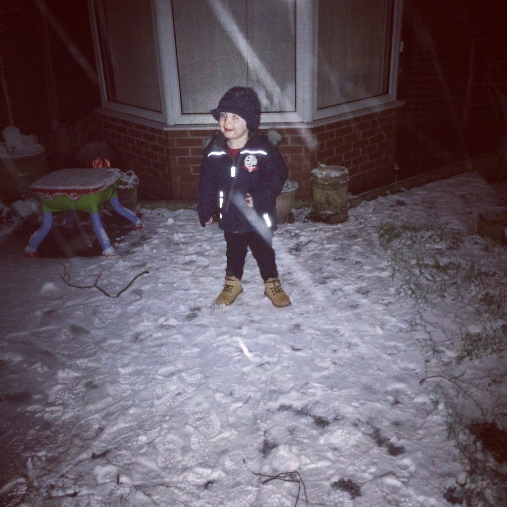 handersflp's tweet photo. Fun in the snow #Baltic #lovethelifeyoulive #LegendaryLiving #livingthedream #myboymyworld ❤️❤️❤️❤️❤️❤️ https://t.co/72HVgxzclF