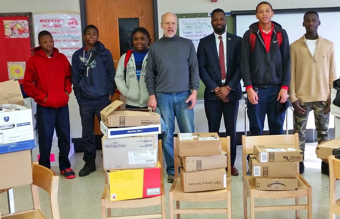 PhillyChildFdt's tweet photo. Our latest book delivery to ET Steel in North Philadelphia @PhillyEducation Read more: https://t.co/ZkDcXD3cFU https://t.co/TZ4YvHTeBO