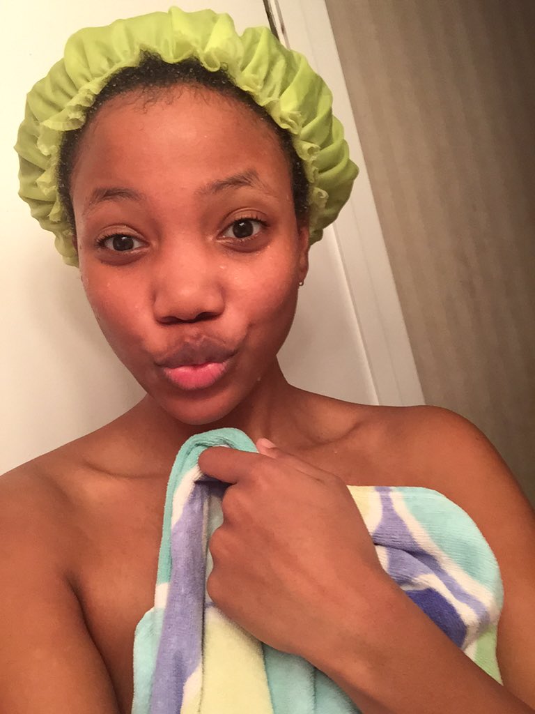Iavender_chi's tweet photo. π lmao
This is my favorite shower cap, ever. π
#showermagic https://t.co/Tvcv3bpY17