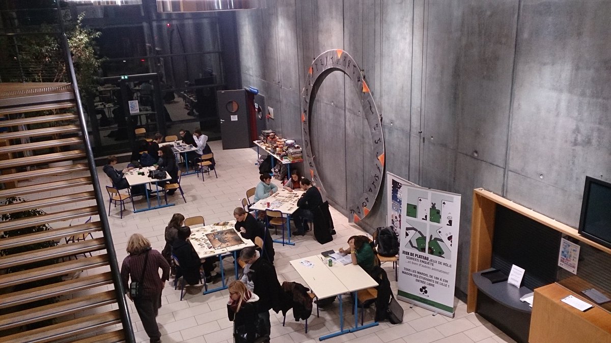 <a href="/La_NEF/">La NEF</a>, c'est ça !