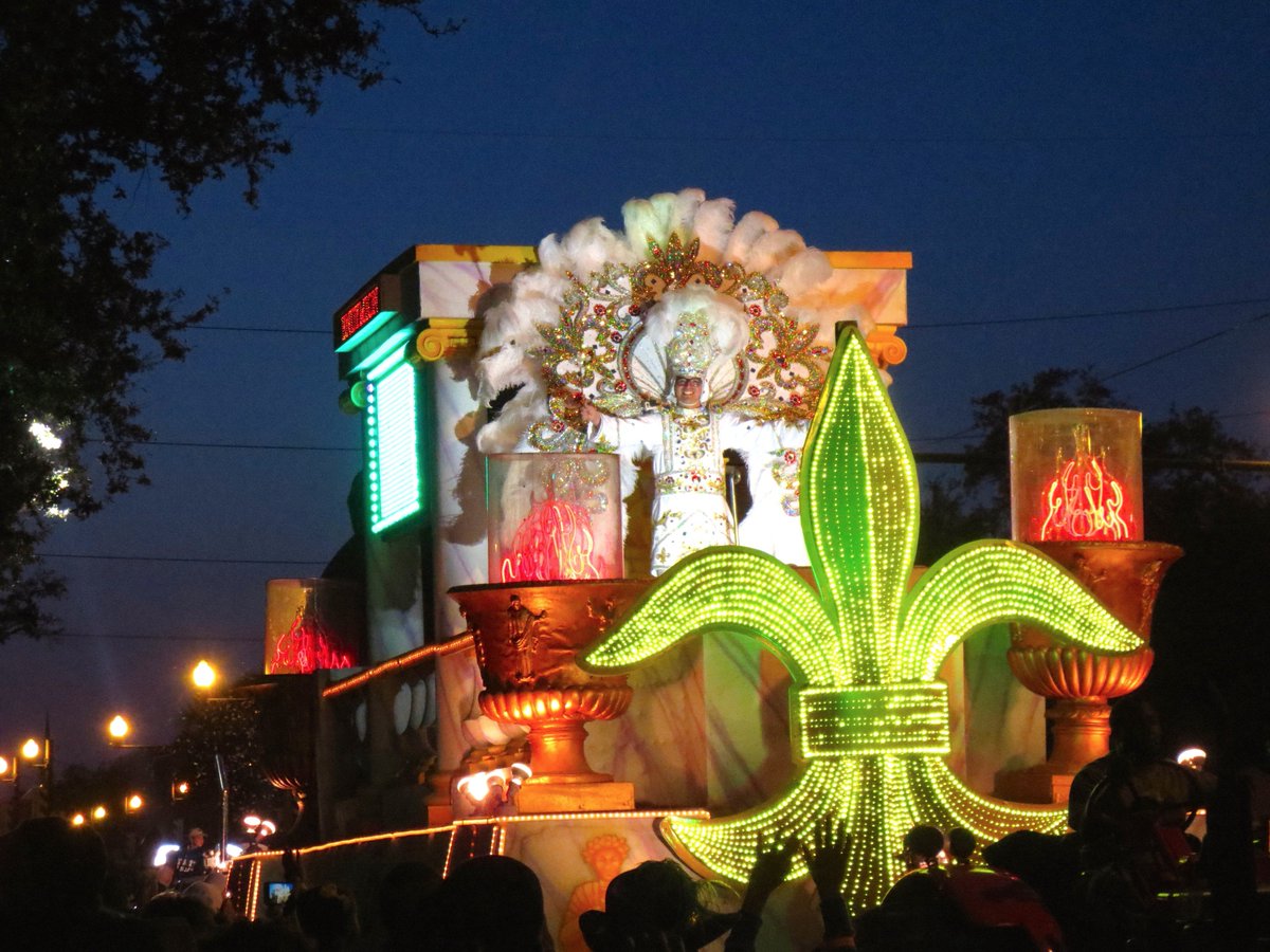 georgia (same @ on the 🟦☁️ app) tweet media