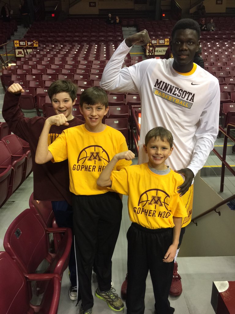 #raisethebarn #flexforAnn