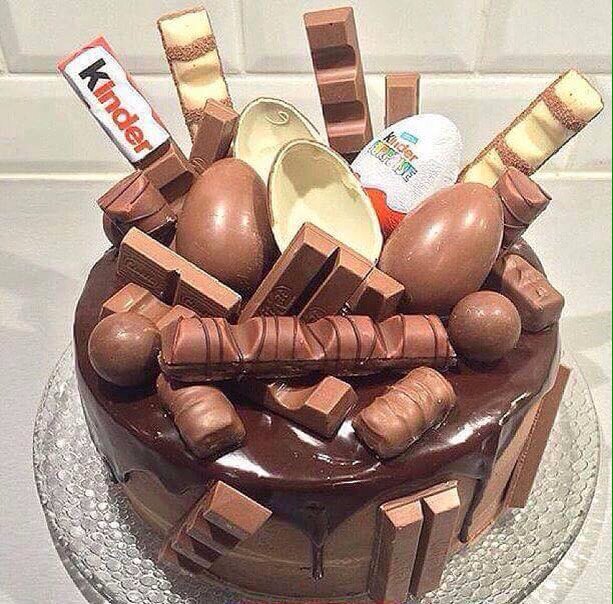 This has to be my next creation #kinderchocolate #cake #yum