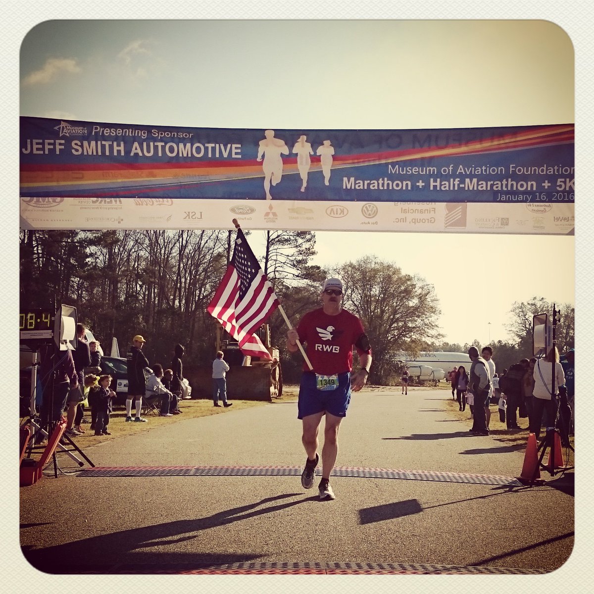 Half_Horse_Man's tweet photo. 13.1 of #MuseumOfAviationMarathon complete. Warner Robins #LAMarathon #Training #UniteLA #Earhathon #HeForSheRunners https://t.co/tqMp7bsNvI