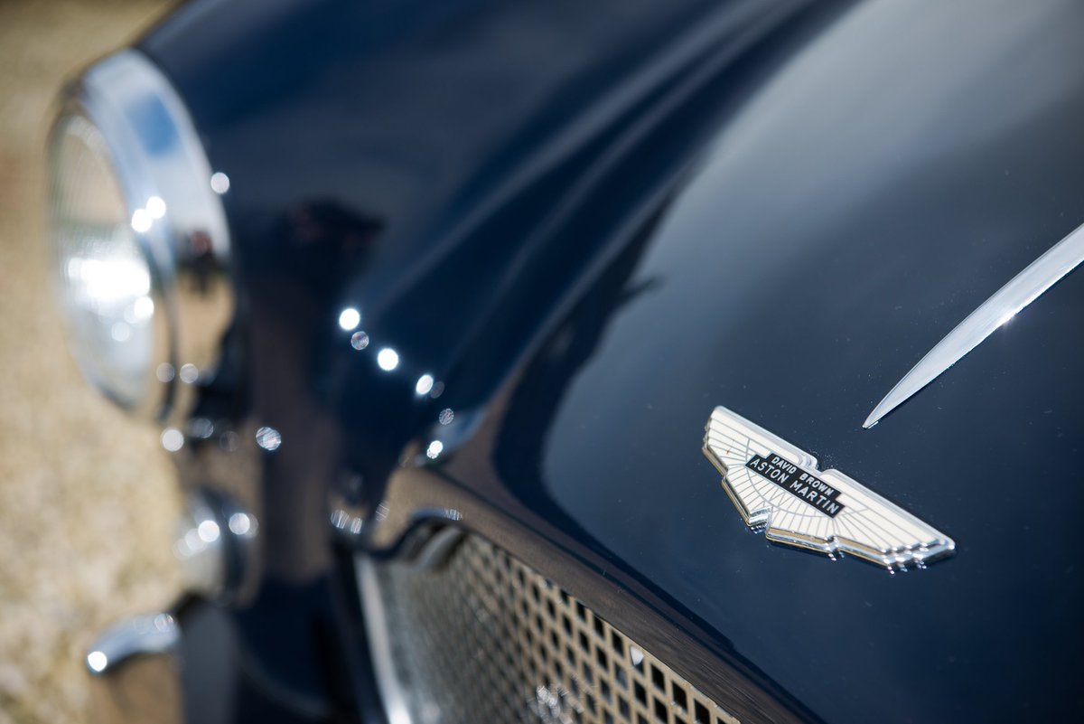 IconicAuc's tweet photo. 1958 #AstonMartin DB2/4 MK III Saloon, single family ownership for over 56 years https://t.co/et5x4U6c6H https://t.co/lfdNsO23gV