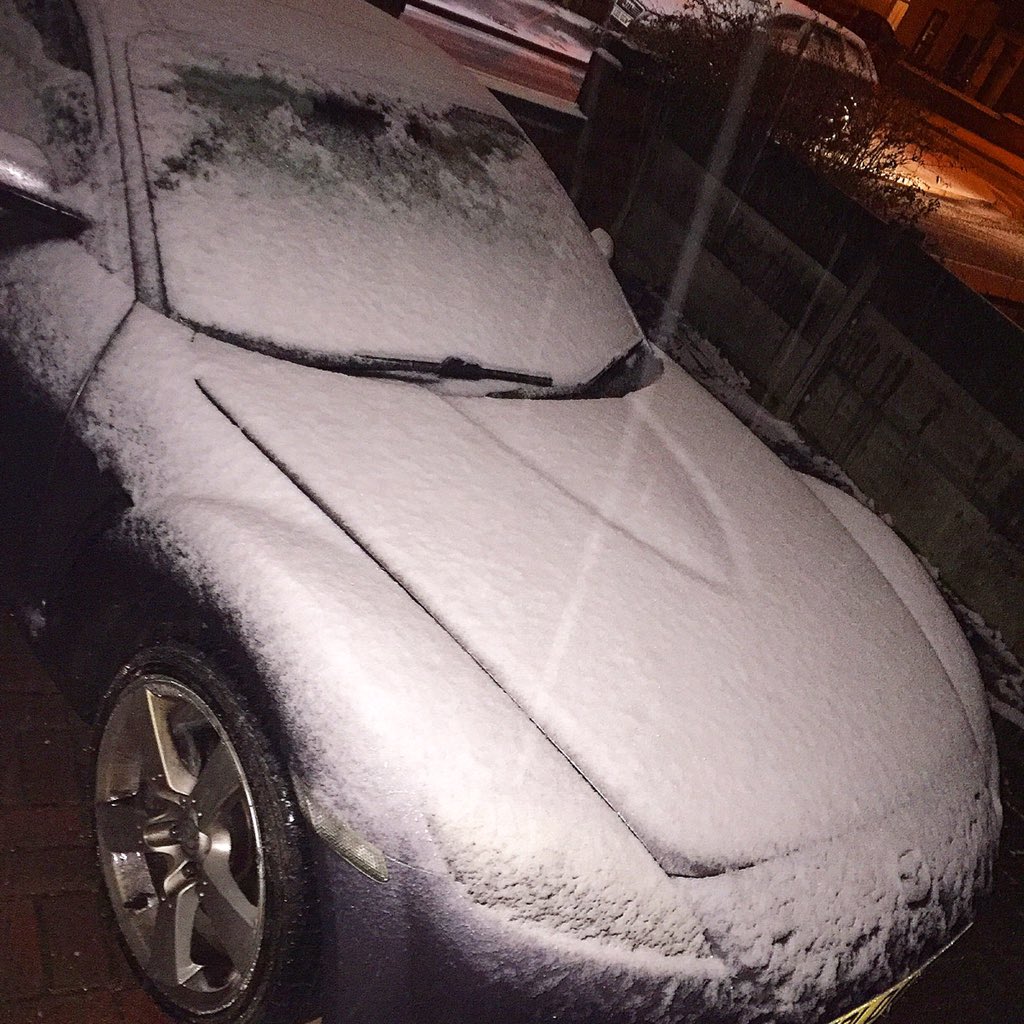 RobMarsh82's tweet image. Been snowing then?? 😨☃❄️ #Snow #JanuarySnow #Snowing #Freezing #Winter