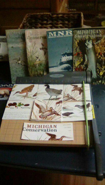 SuperYooperFBM's tweet image. Also starting work on a new Michigan Conservation Series out of old magazines. Artwork is awesome! #homemadecoasters