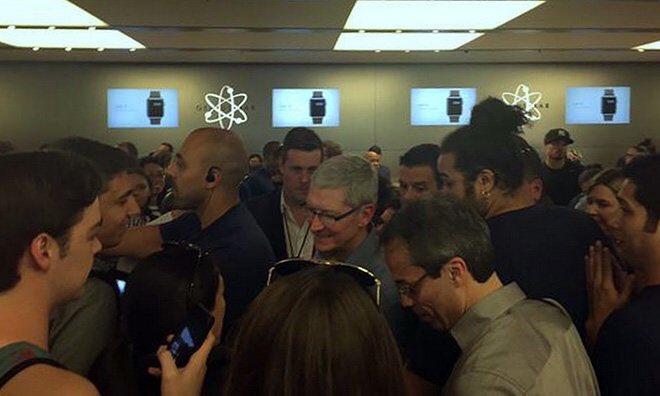 AppleStore5th's tweet photo. Tim Cook on revision in our  Store 
@tim_cook https://t.co/dzPFWKYLjt