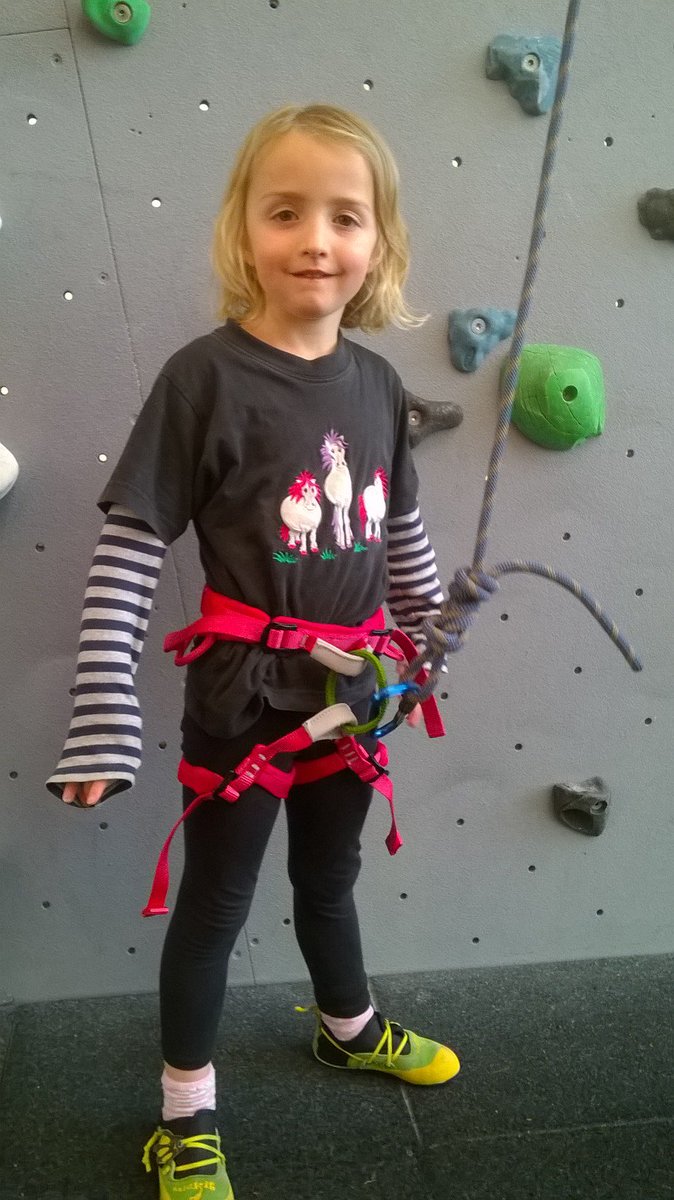 ClimbK2Crawley's tweet image. Even at the tender age of 4-6, #TheseKidsCanClimb!! Love our Pebbles Club climbers #crawley #sussex #children