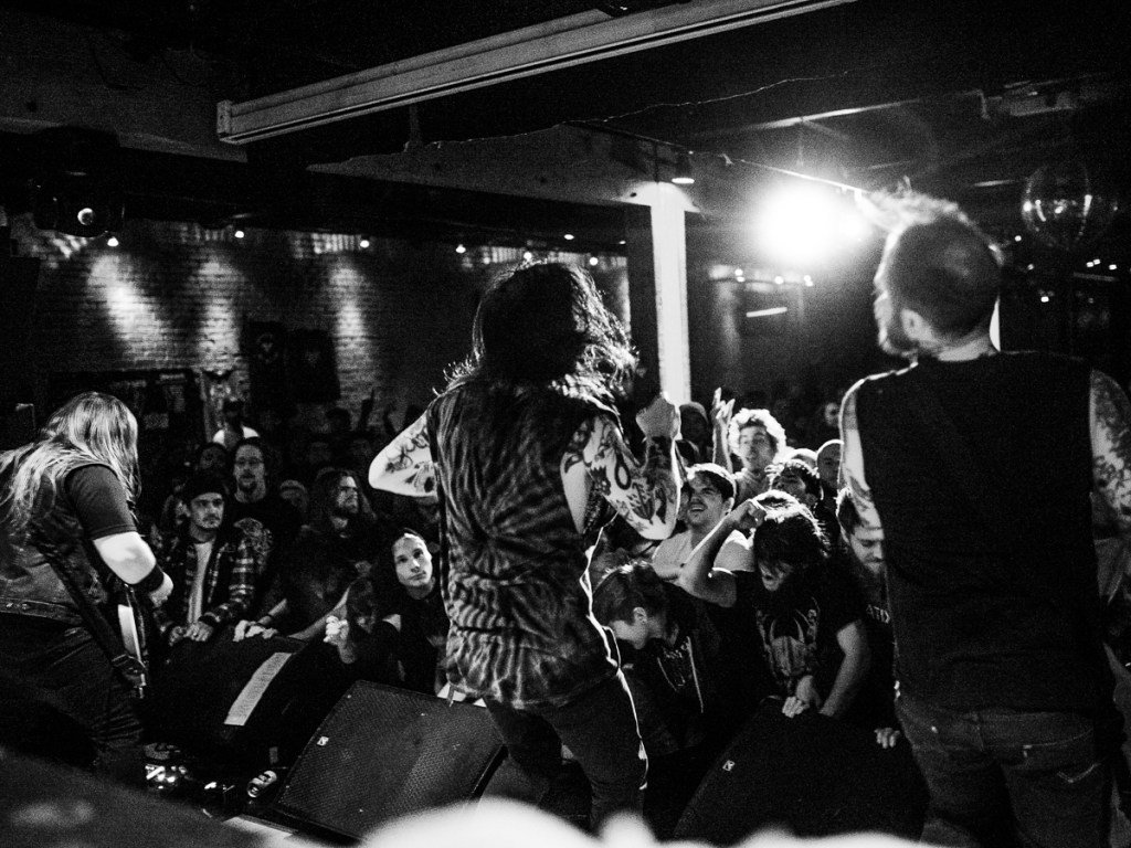 NotYourScene's tweet image. PHOTO SET / Cancer Bats – Lord Dying  |  Dec 2nd, 2015 notyourscene.ca/?p=31239