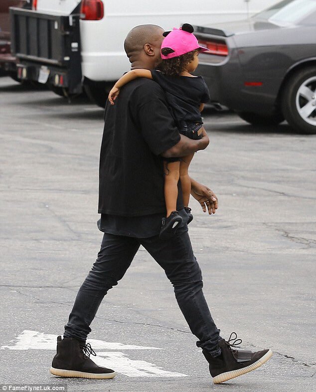 Links To Get The Cheapest Adidas yeezy 750 boost noir