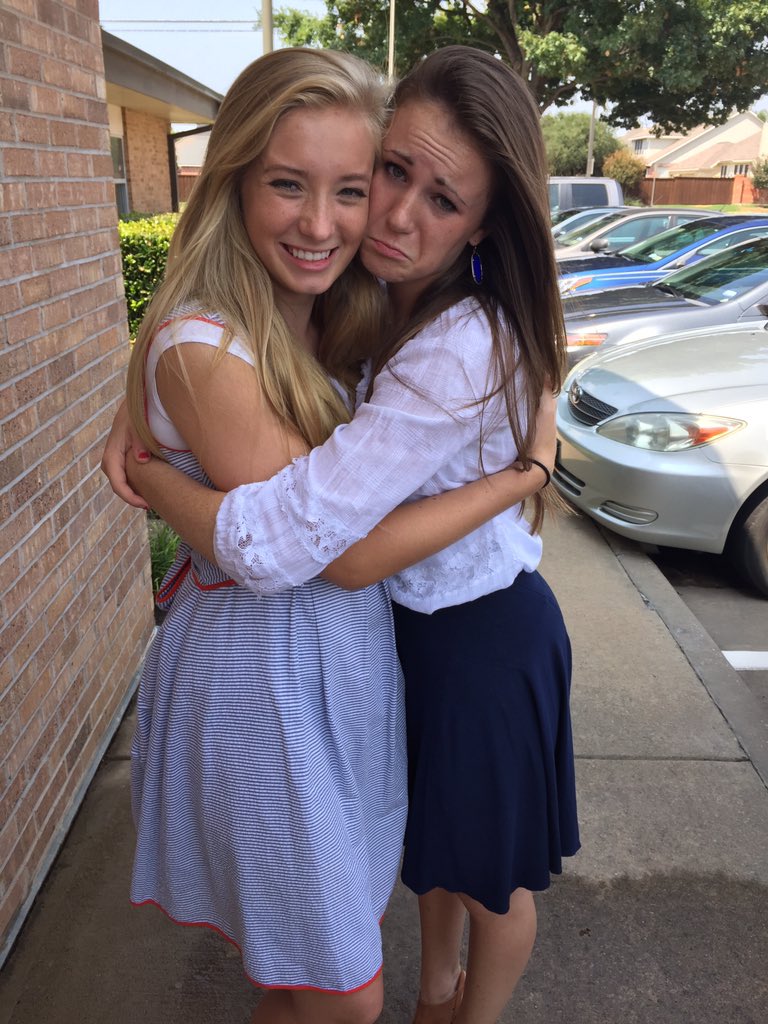 macynoelle21's tweet photo. hey happy birthday hay!!!! have a PERFECT day, ily tons https://t.co/cbCNCOb1Zh