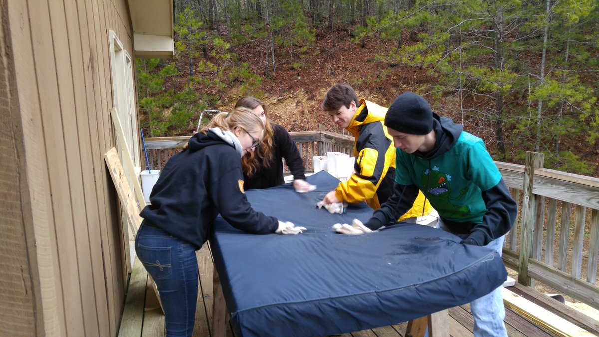 StudentMerge's tweet image. Bunk house renovations at @campbayoca