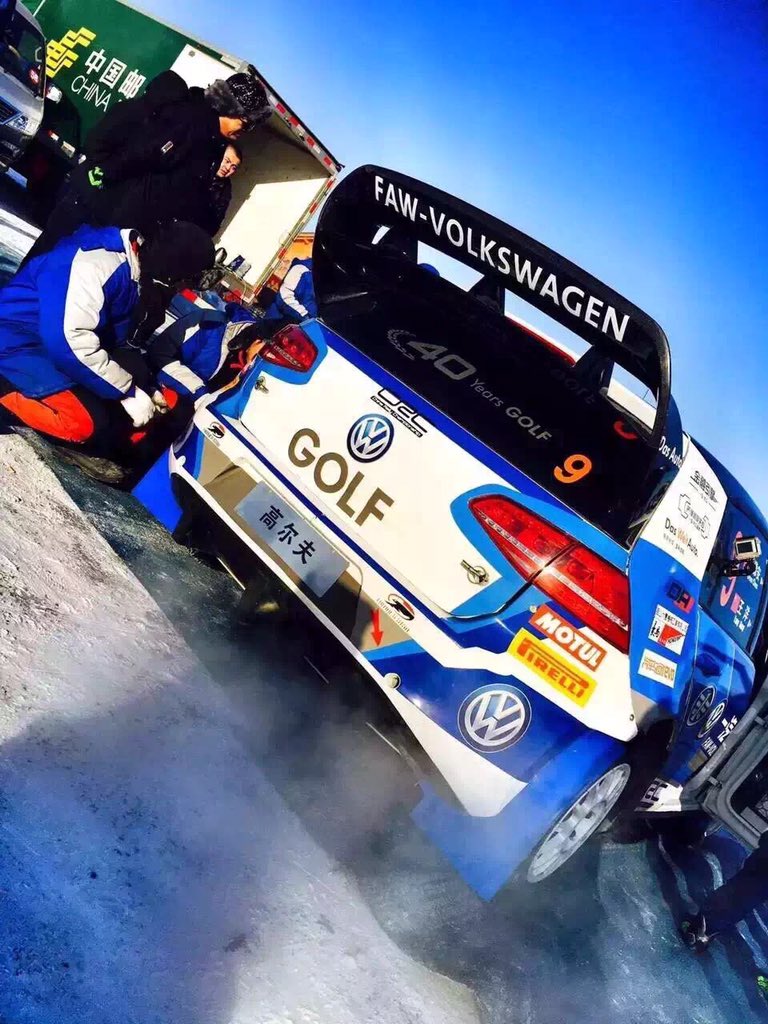 wrc_tech's tweet image. Final day of the #CRC2015, let's see what happens! #rallyteam #faw #vw #GolfSCRC