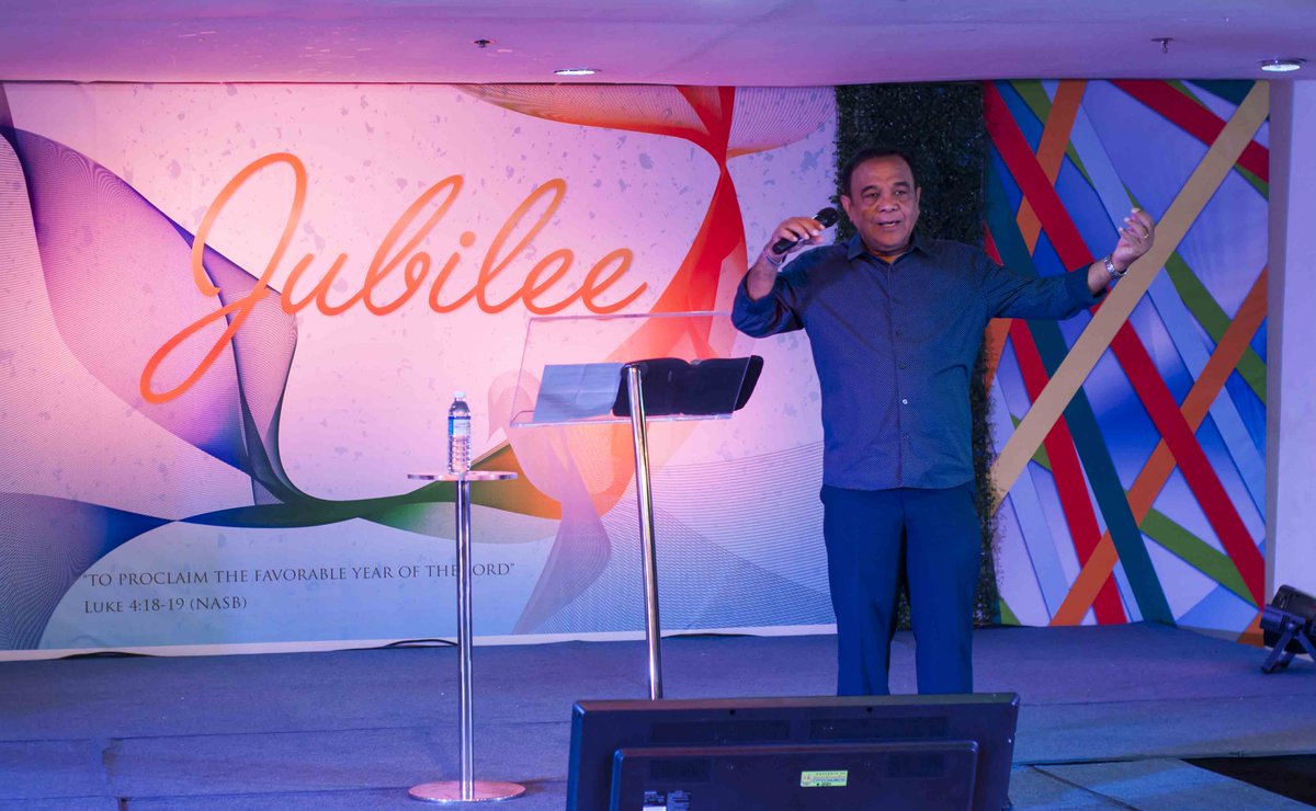 JlyccMain's tweet photo. RPB: This could be the best time of your life. Luke 4:17-22. Tune in @ https://t.co/1n1wndA6pY #jlycc #sundayservice https://t.co/0m37pcb62s