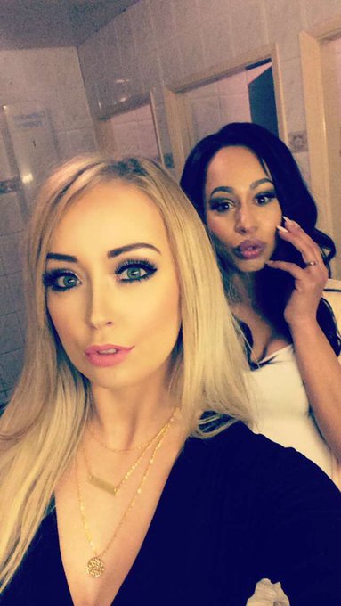 This girl ❤️ @Kerrie_Wallace https://t.co/ZxuXvDCLc5<a class="tags" target="_blank" title="On Twitter" href="/?out=eyJ0eXAiOiJKV1QiLCJhbGciOiJIUzUxMiJ9.eyJpYXQiOjE3MjE2NTA0NTksImlzcyI6InR3cG9ybnN0YXJzLmNvbSIsIm5iZiI6MTcyMTY1MDQ1OSwiZXhwIjoxNzUzMTg2NDU5LCJyZWRpcmVjdF91cmwiOiJodHRwczovL3R3aXR0ZXIuY29tL0tlcnJpZV9XYWxsYWNlIn0.7k4pJBTk4svf79BT94-SpqsL38FlM9oFLLVI0duVYWSZY5-OaoWT63yQCy3i5Lm0KLeq6CB71nEfRWLStQincg">@Kerrie_Wallace</a><a href="/tag/knobblyknees"class="tags"><span>#knobblyknees</span></a>
