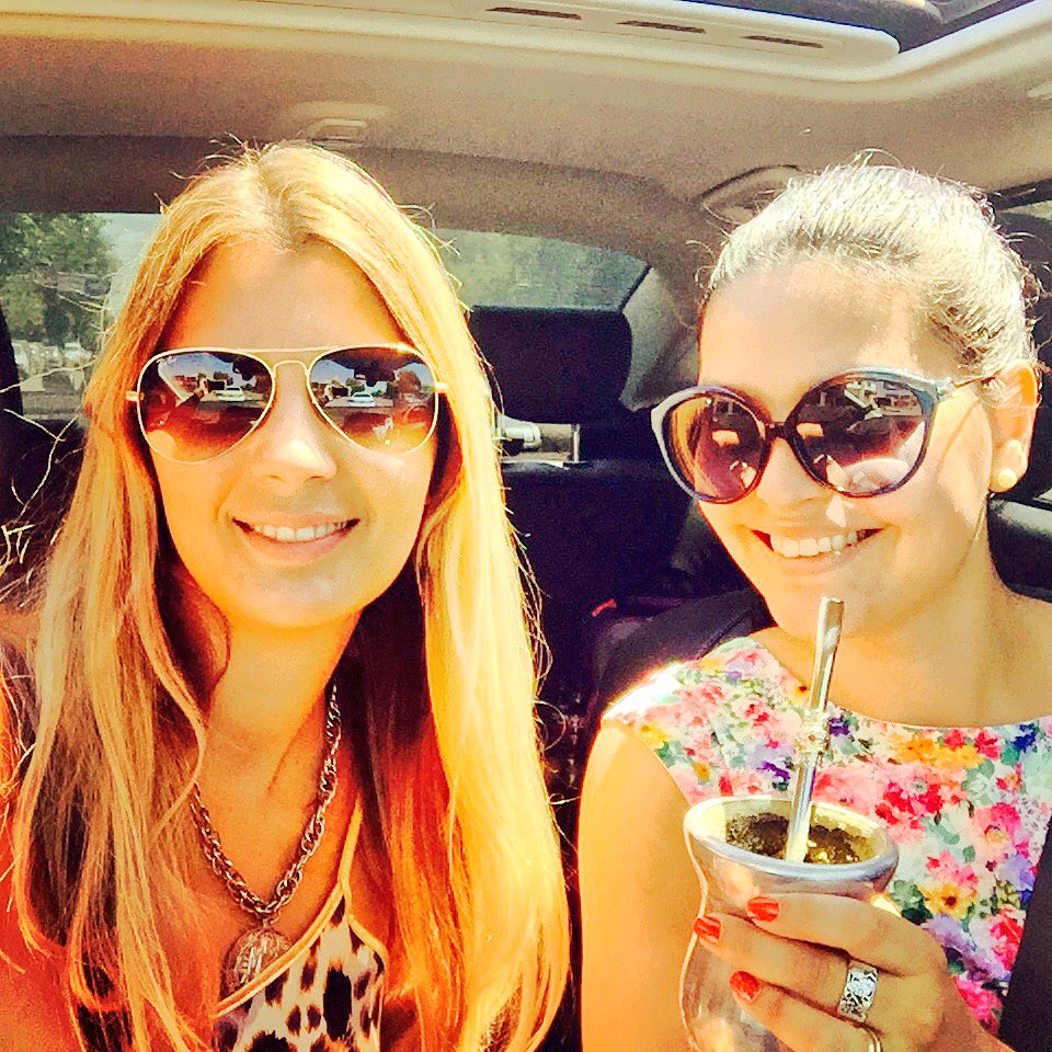 La casa real! #Amigas <a href="/FlorDestefanis/">Flor Destefanis</a>